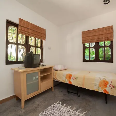 Lindsay Courtyard House Central فيلة