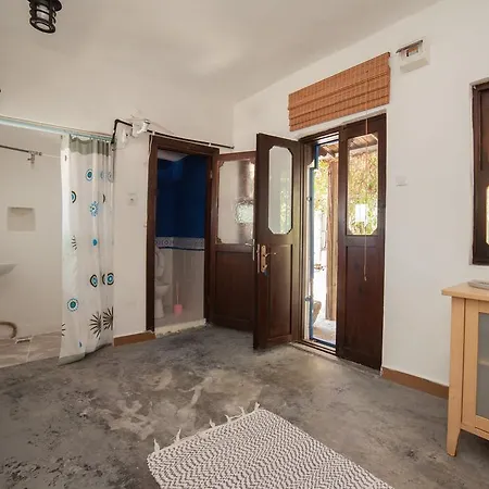 Lindsay Courtyard House Central * بودروم
